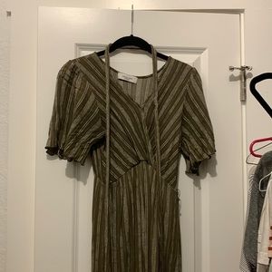 Green maxi Carly Jean Los Angeles dress